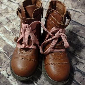 Carter's chick boot shoes